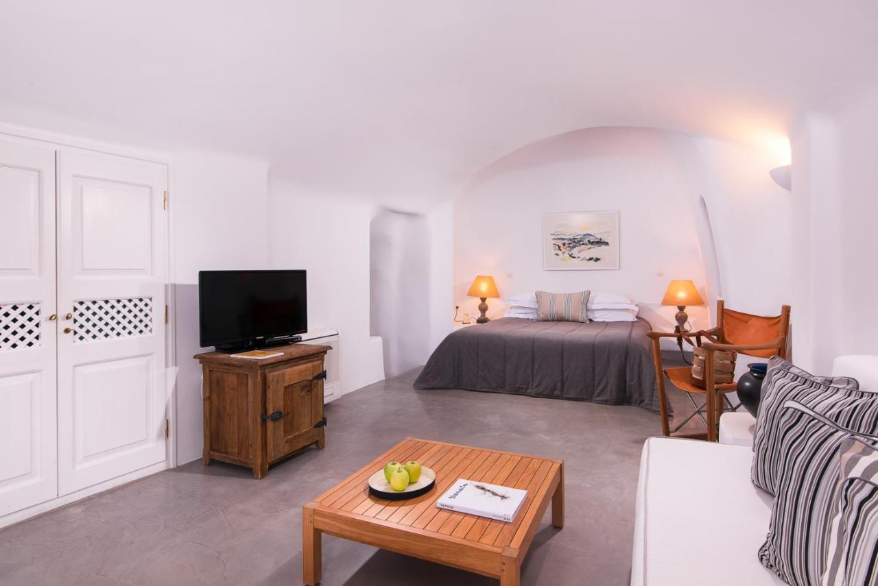 Pezoules Of Oia Hotel Buitenkant foto